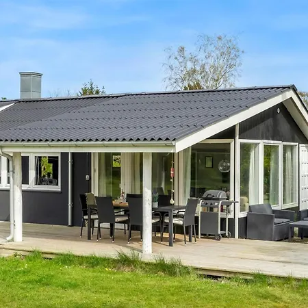 Alkil - 350m To The Fjord By Interhome *